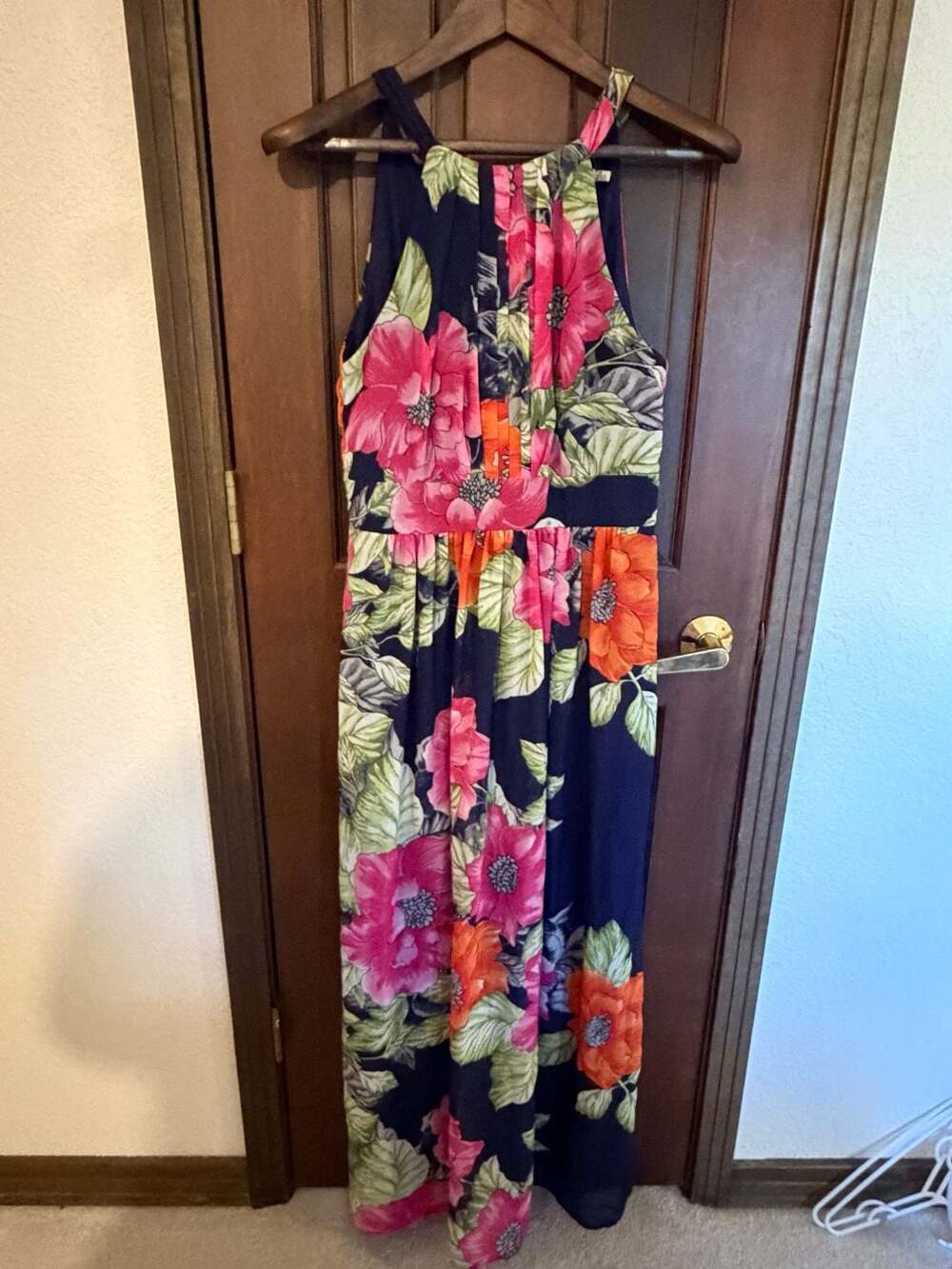 Eliza J Floral Halter Neck Maxi Dress Size 6
